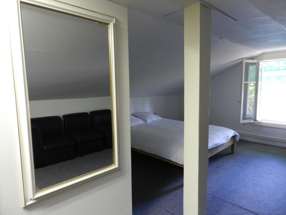 Good Mood Hotel Jūrkalne Εξωτερικό φωτογραφία
