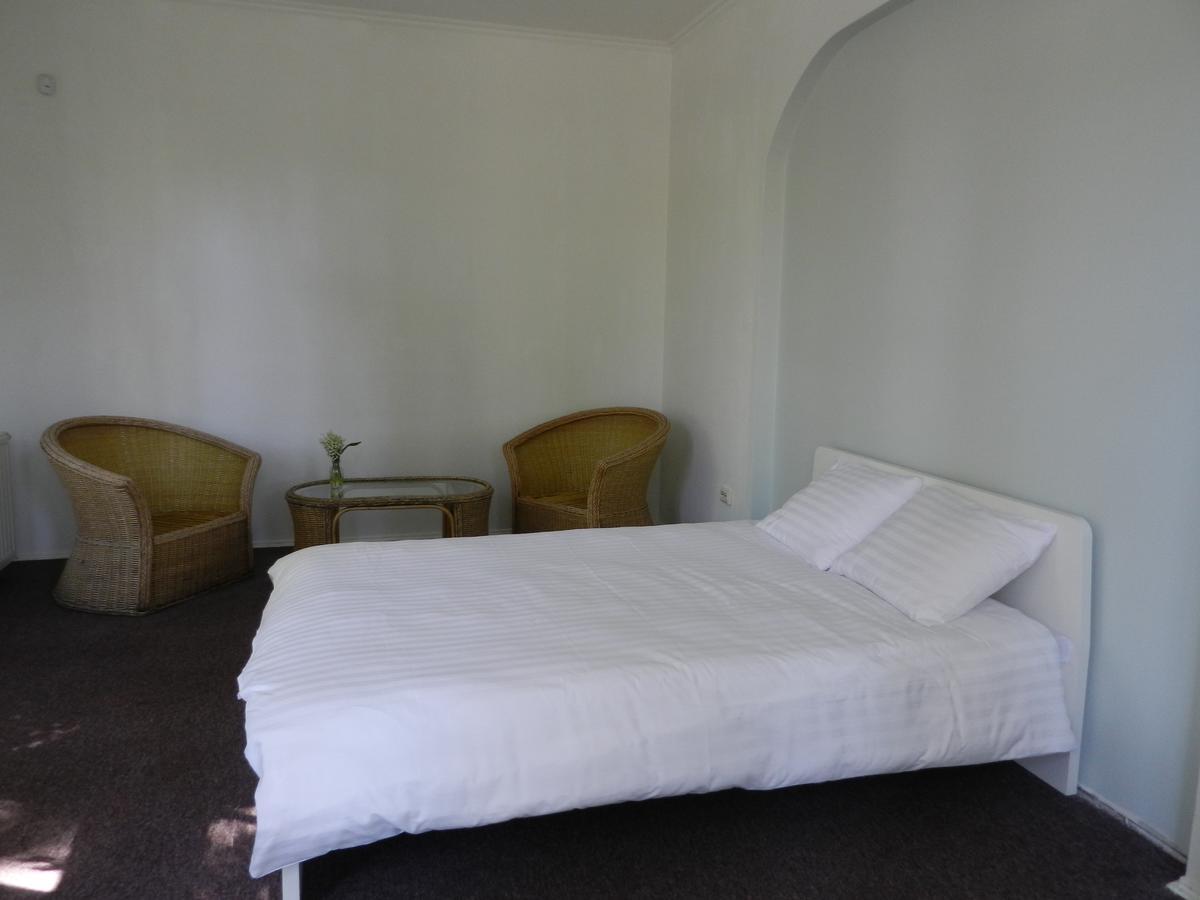 Good Mood Hotel Jūrkalne Εξωτερικό φωτογραφία